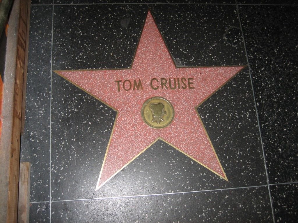 Tom Cruise - MagaZinema