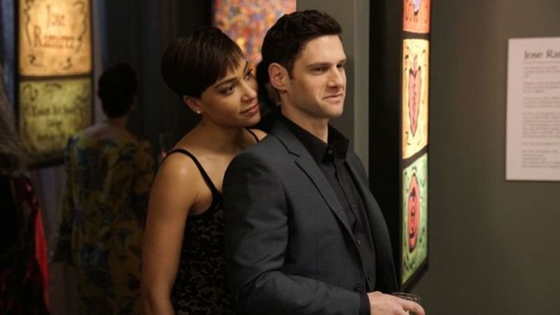 Lucca y Colin: la relación romántica de la temporada | Imagen cortesía de CBS