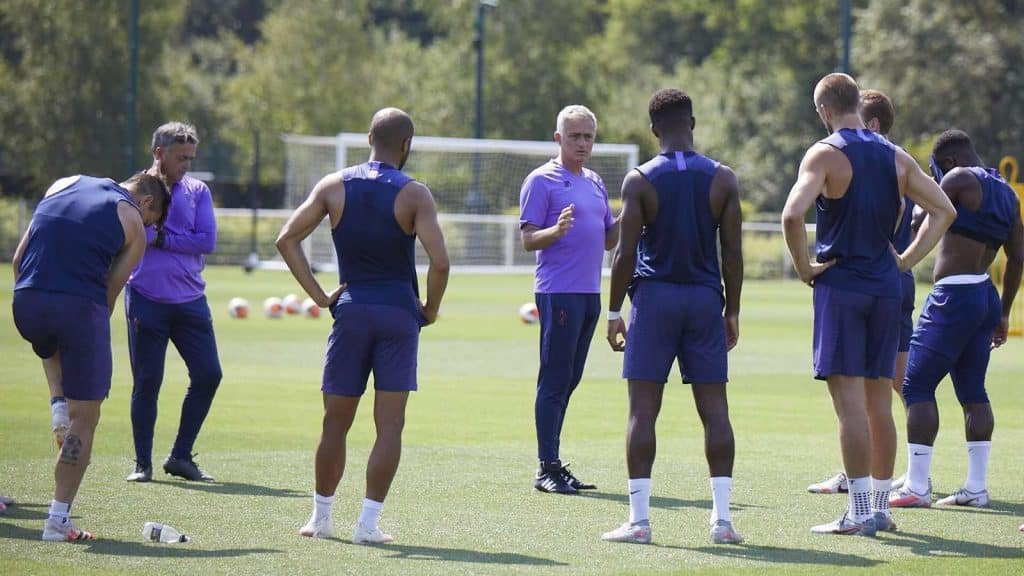 José Mourinho durante un entrenamiento.
