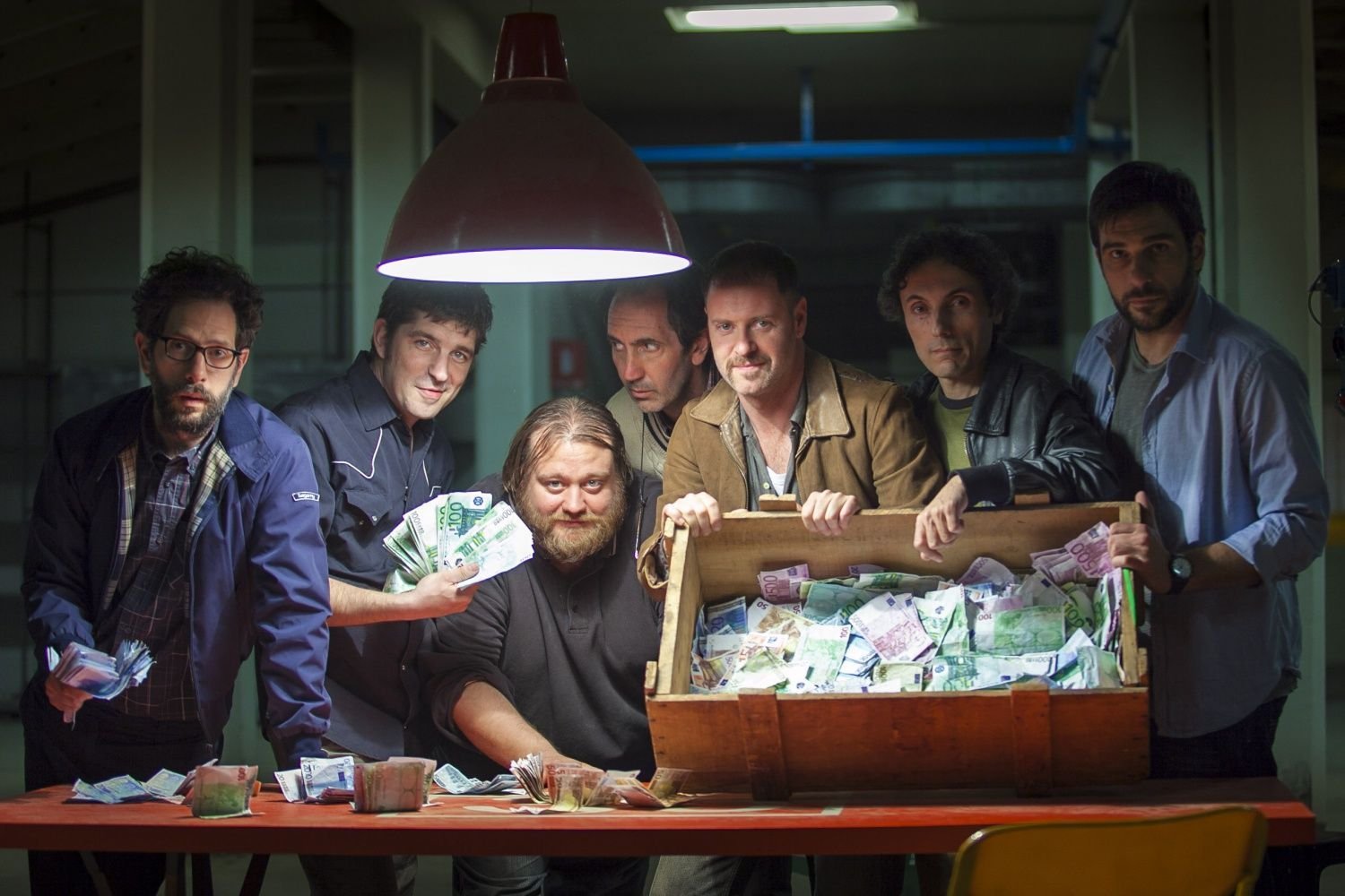 Crítica de ‘Smetto quando voglio’ (2014, Sydney Sibilia)