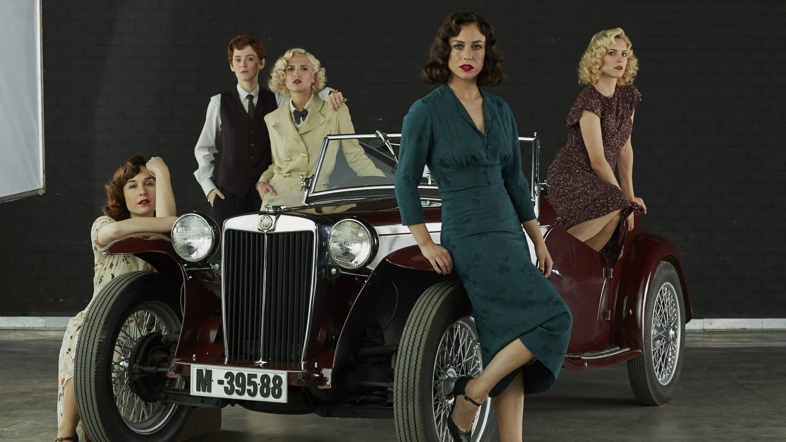 Netflix presenta el tráiler de la cuarta temporada de ‘Las chicas del cable’