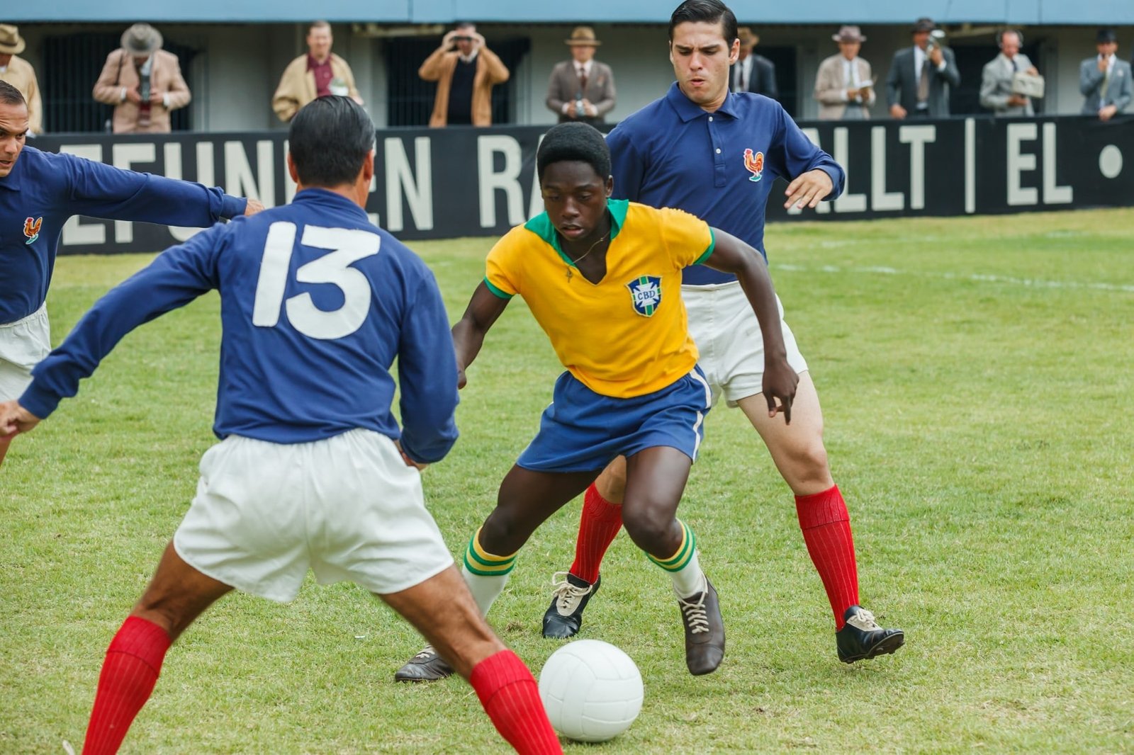 ‘Pelé, el nacimiento de una leyenda’ (Jeff Zimbalist, Michael Zimbalist, 2016) | A buenas horas