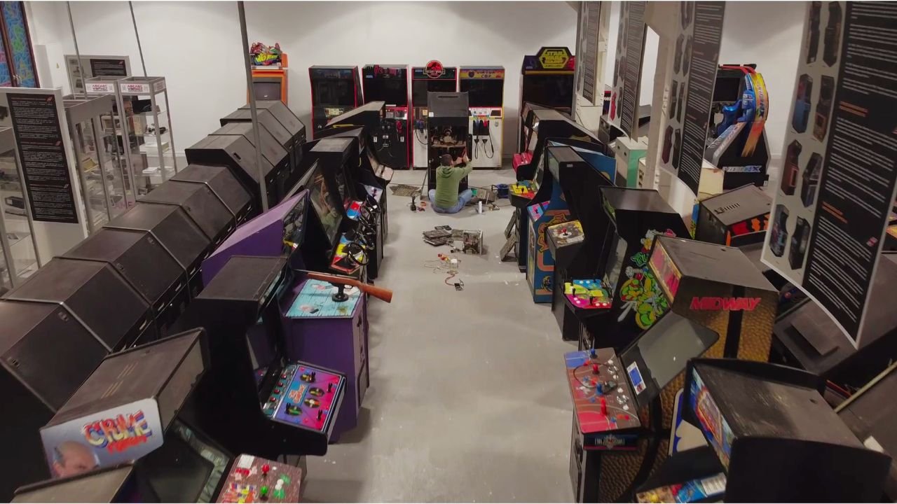 ‘Arcadeología’ (Mario-Paul Martínez, 2021), otra moneda más, por favor.